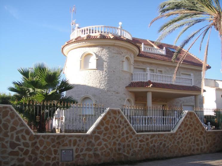 Chalet Muy Cerca De La Playa Con Piscina Privada Dehesa de Campoamor  Exteriér fotografie